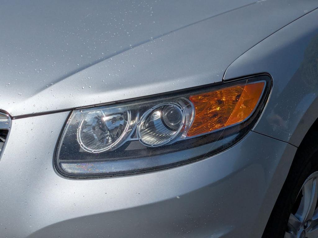 used 2012 Hyundai Santa Fe car, priced at $6,650