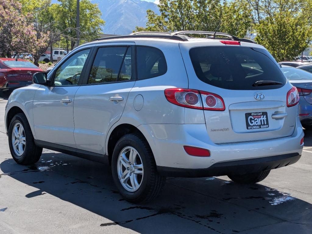 used 2012 Hyundai Santa Fe car, priced at $6,650