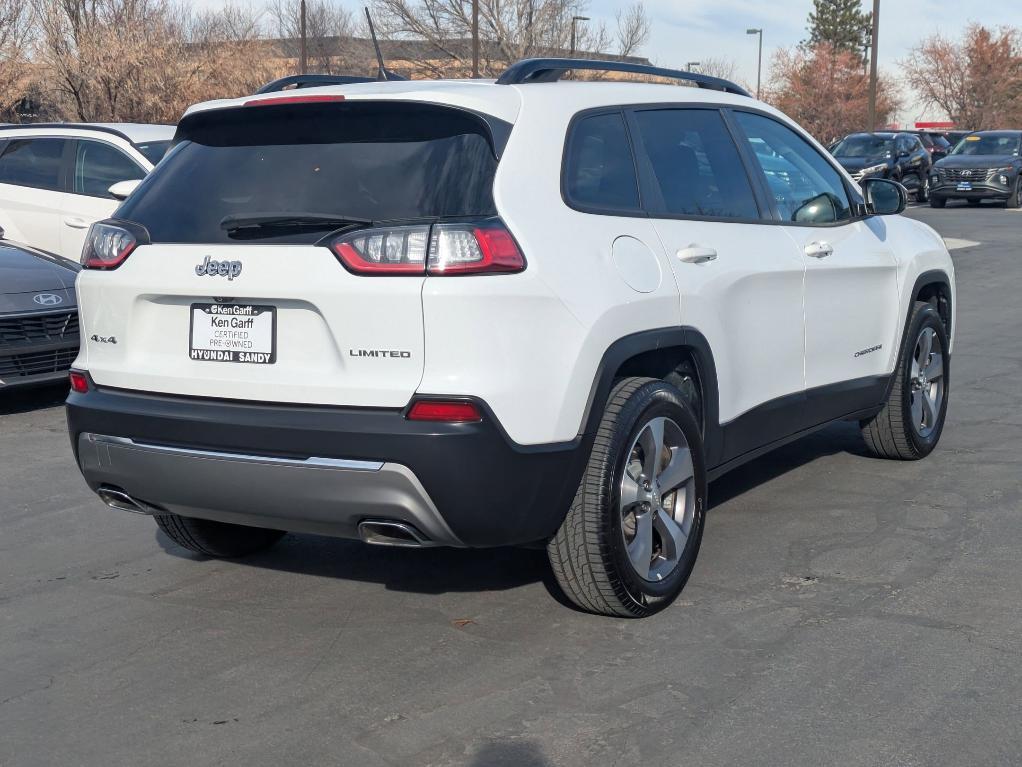 used 2022 Jeep Cherokee car, priced at $22,852