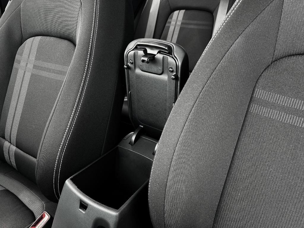 new 2025 Hyundai Venue car, priced at $22,979
