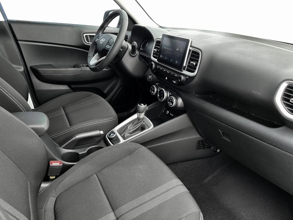 new 2025 Hyundai Venue car, priced at $22,979