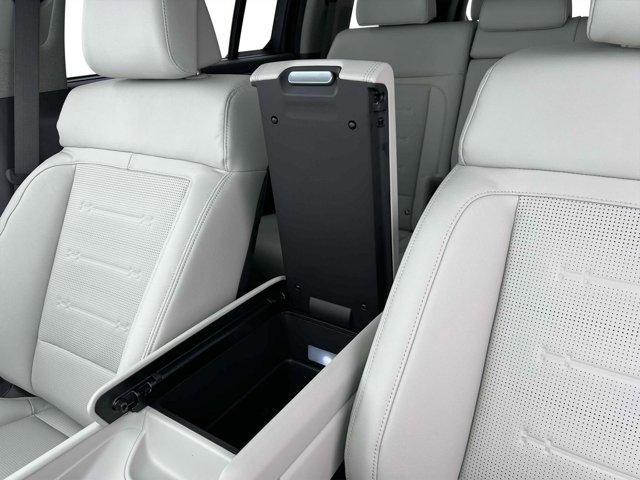 new 2025 Hyundai SANTA FE HEV car, priced at $46,610