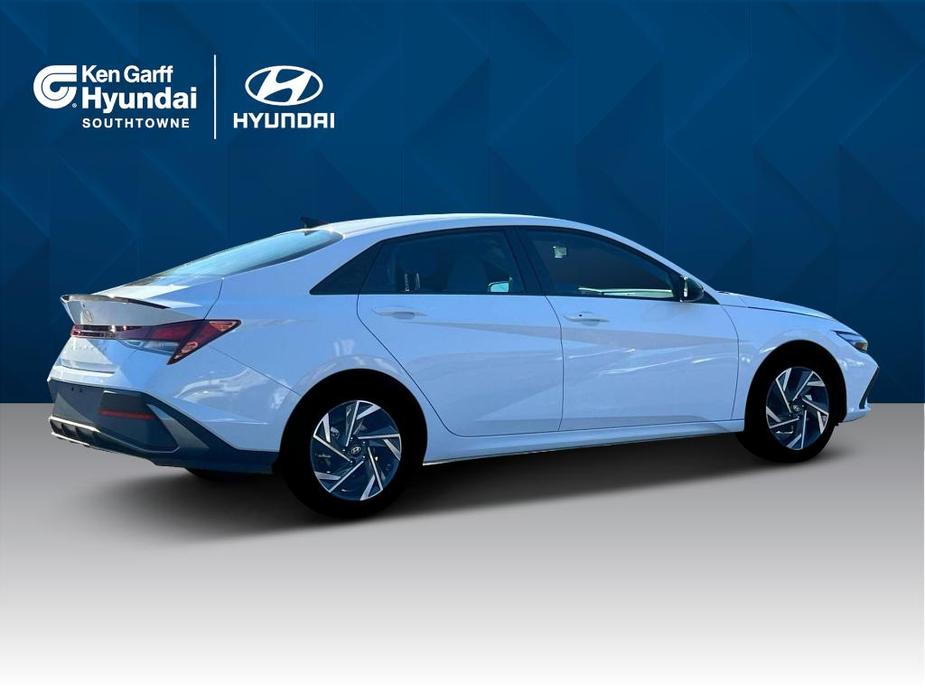 new 2025 Hyundai Elantra car, priced at $22,660