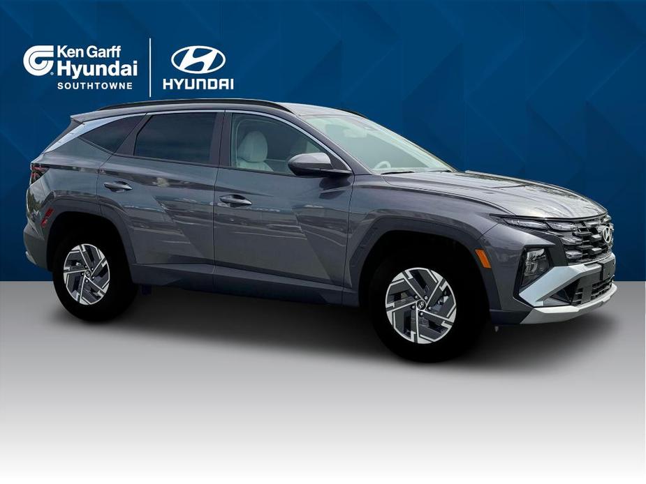 new 2025 Hyundai Tucson Hybrid car, priced at $33,220