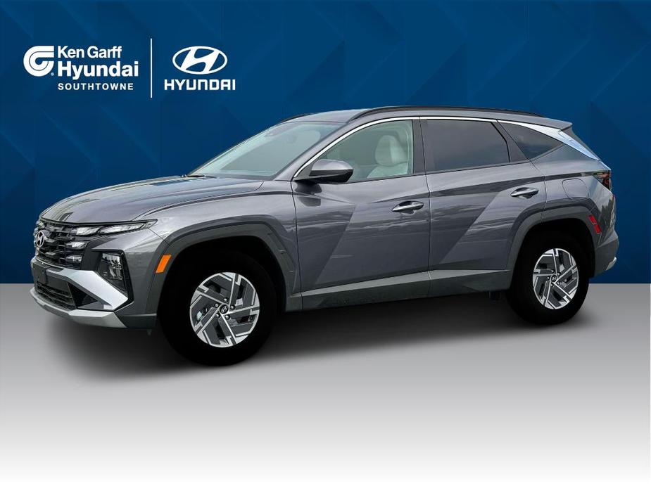 new 2025 Hyundai Tucson Hybrid car, priced at $33,220