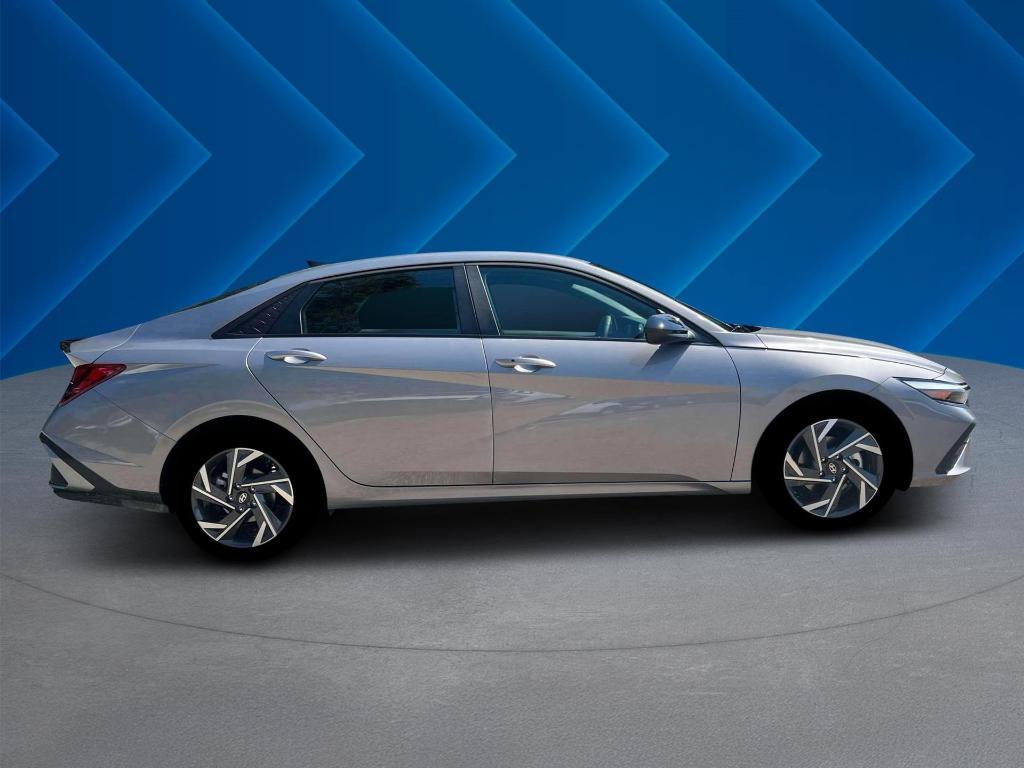 new 2025 Hyundai Elantra car, priced at $23,154