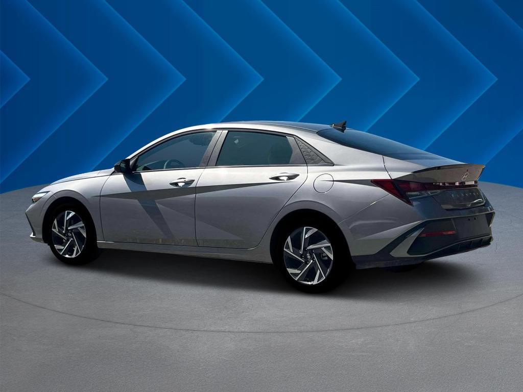 new 2025 Hyundai Elantra car, priced at $23,154
