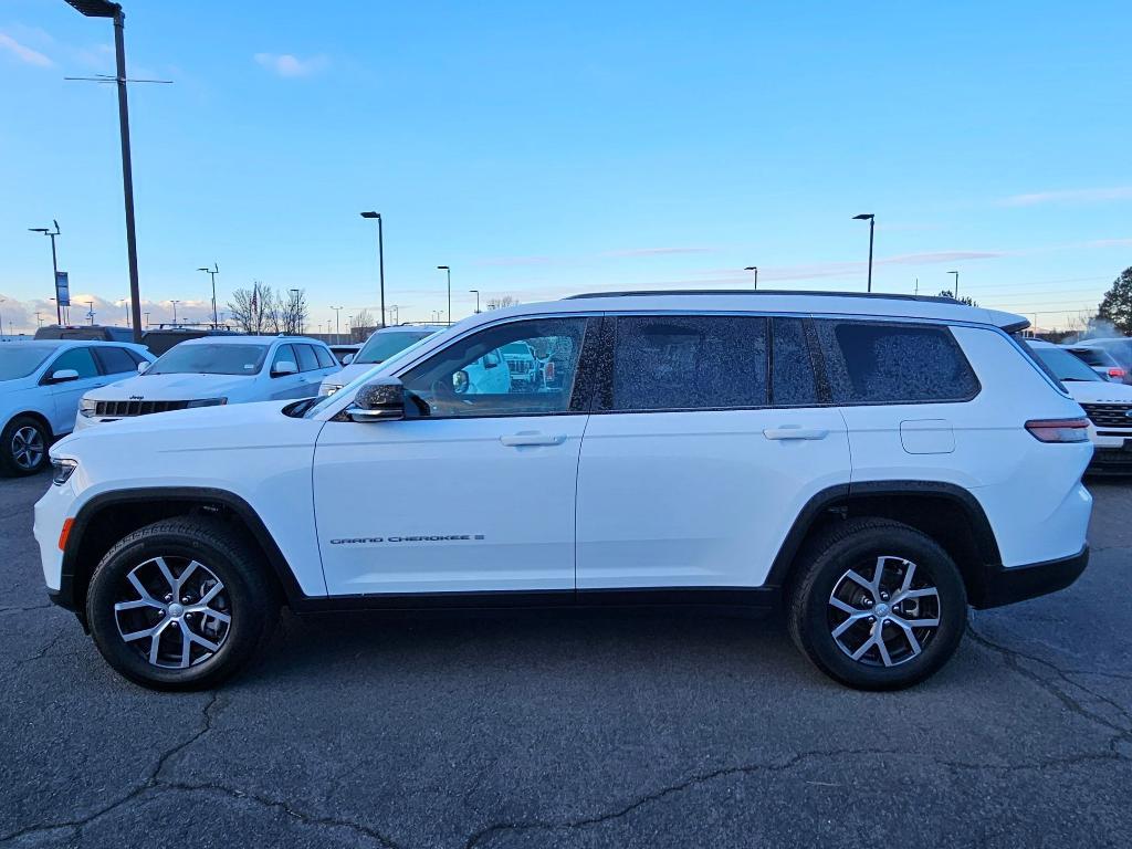 used 2024 Jeep Grand Cherokee L car, priced at $38,350