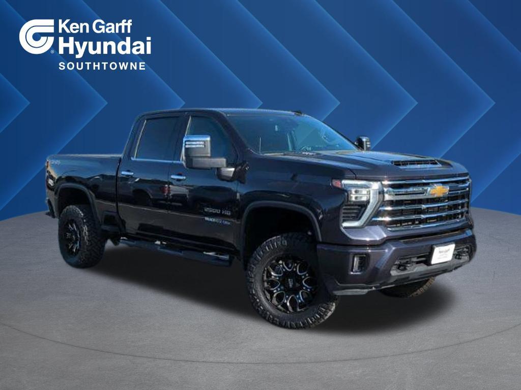 used 2024 Chevrolet Silverado 2500 car, priced at $70,450