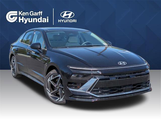 new 2024 Hyundai Sonata car, priced at $30,795
