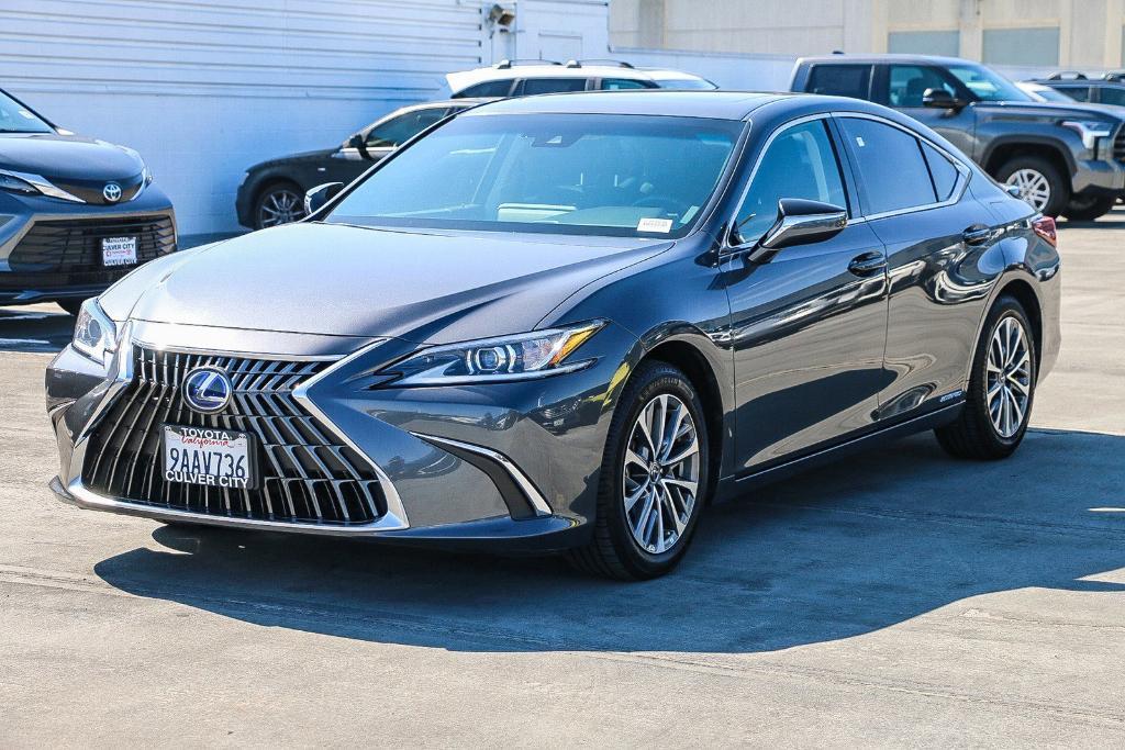 used 2022 Lexus ES 300h car, priced at $28,450
