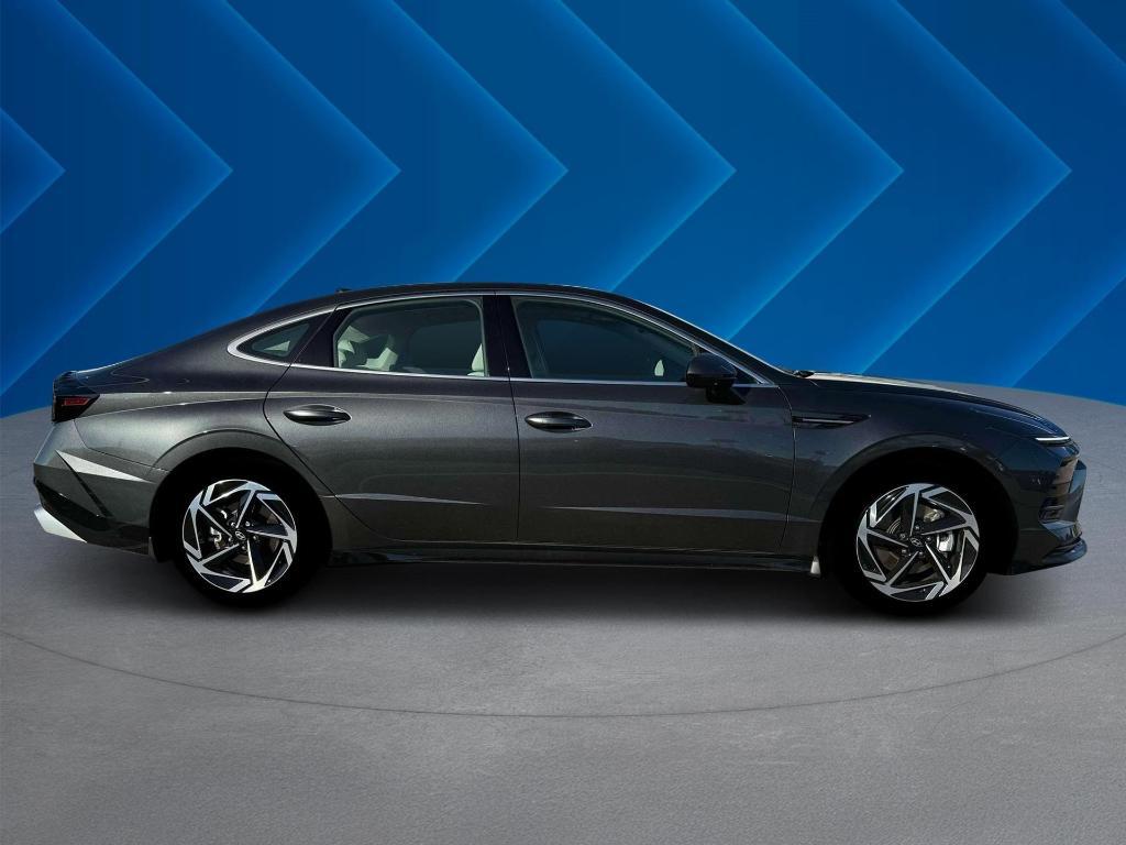 new 2025 Hyundai Sonata car, priced at $30,596