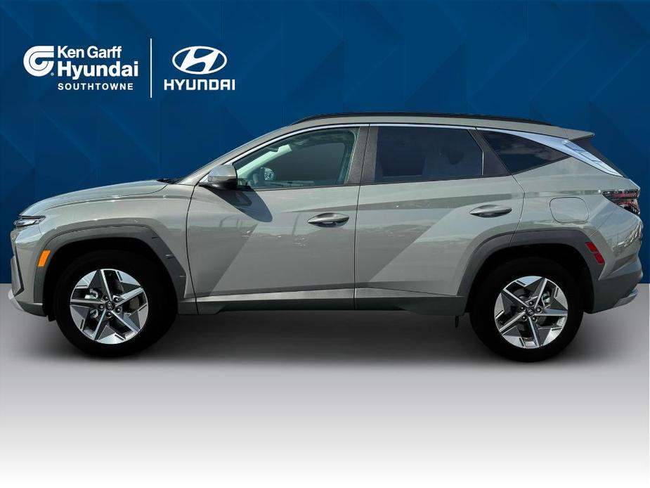 new 2025 Hyundai Tucson car, priced at $33,945