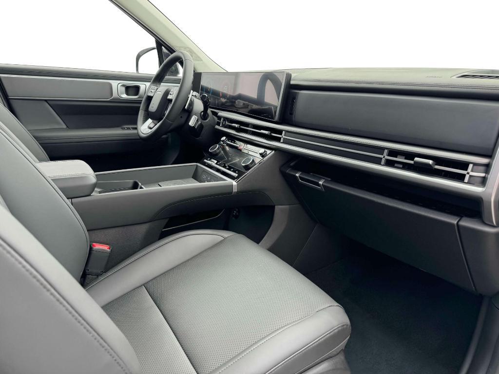 new 2025 Hyundai Santa Fe car, priced at $40,123