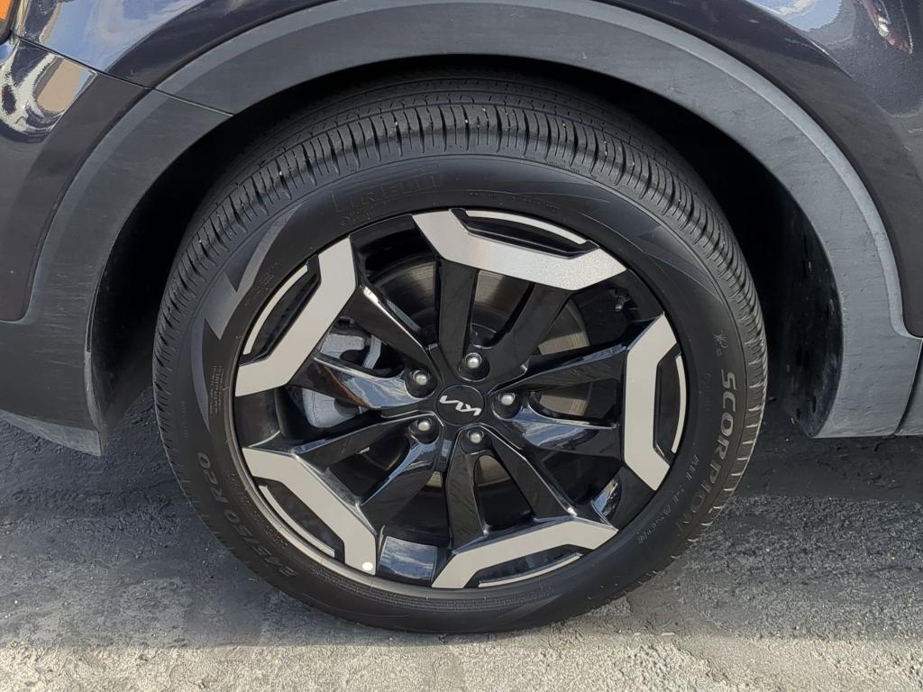 used 2025 Kia Telluride car, priced at $37,350