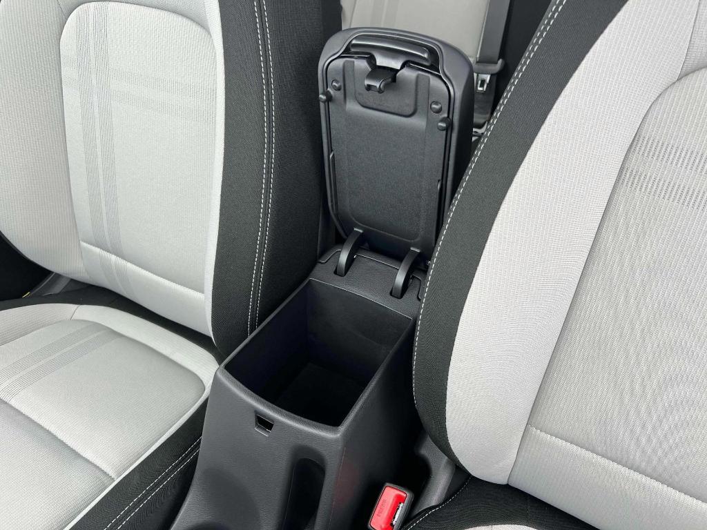 new 2025 Hyundai Venue car, priced at $22,983