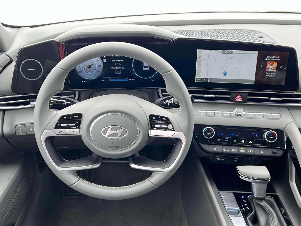 new 2024 Hyundai Elantra car, priced at $24,252