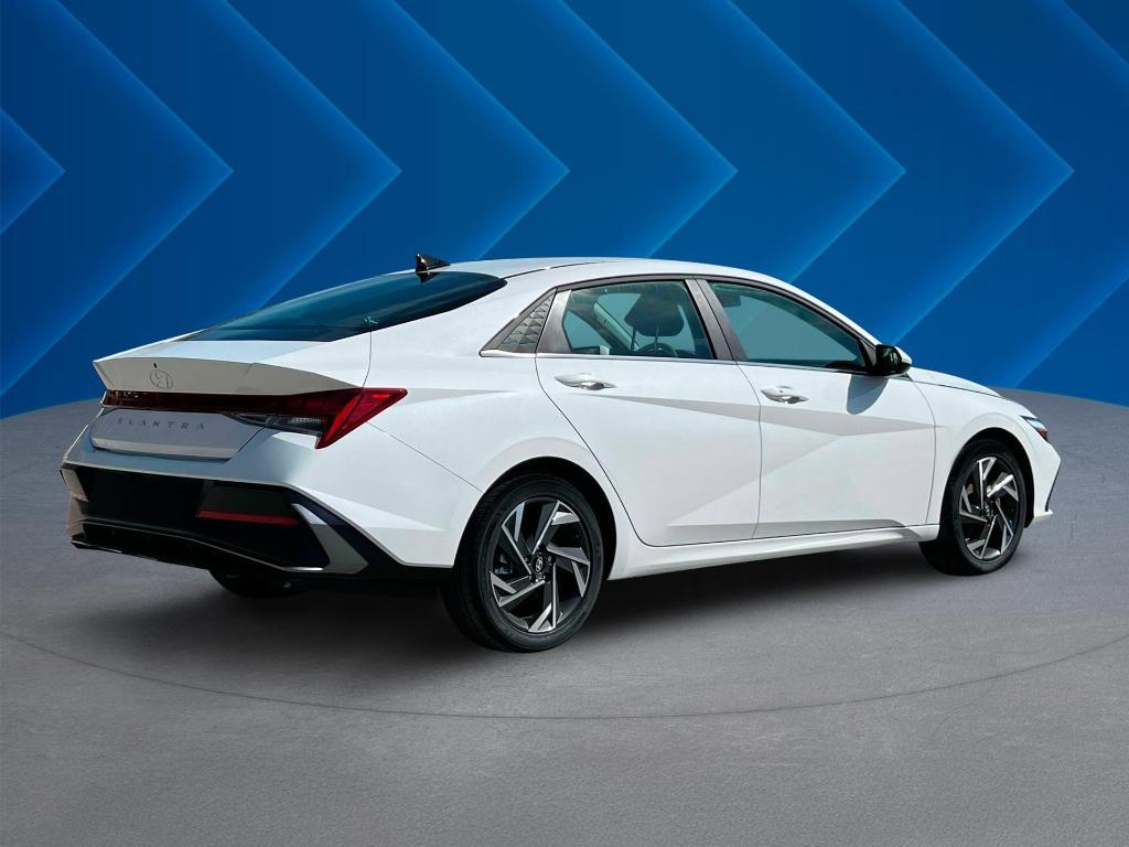new 2024 Hyundai Elantra car, priced at $24,252
