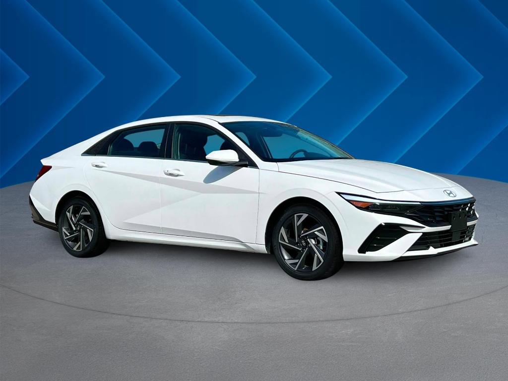 new 2024 Hyundai Elantra car, priced at $24,252