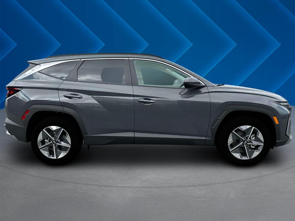 new 2025 Hyundai Tucson car, priced at $29,174