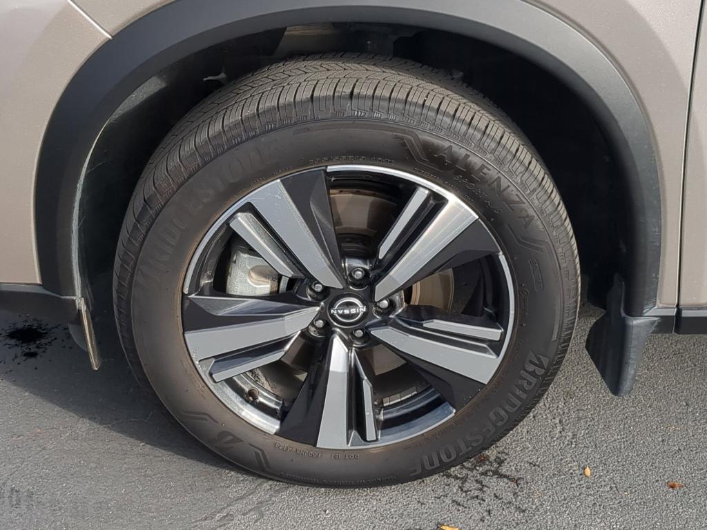 used 2025 Nissan Rogue car, priced at $31,950