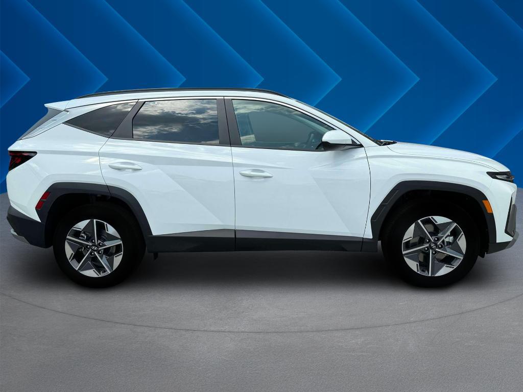 new 2025 Hyundai Tucson car, priced at $31,982