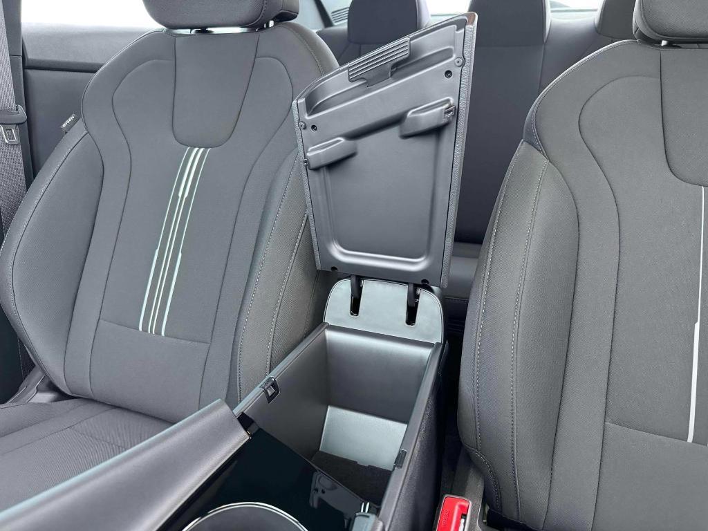 new 2025 Hyundai ELANTRA HEV car, priced at $27,125