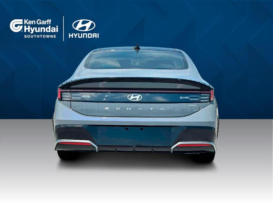 new 2024 Hyundai Sonata Hybrid car, priced at $35,375