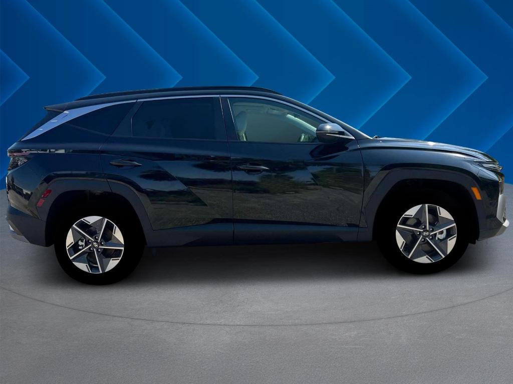 new 2025 Hyundai TUCSON Hybrid car, priced at $36,344