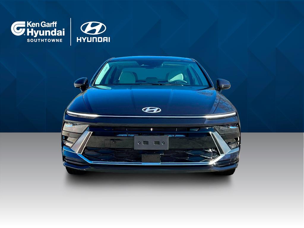 new 2024 Hyundai Sonata car, priced at $27,894