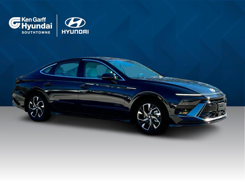 new 2024 Hyundai Sonata car, priced at $27,894