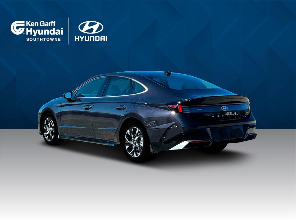 new 2024 Hyundai Sonata car, priced at $27,894