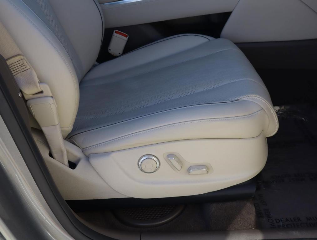 used 2021 Genesis GV80 car, priced at $33,250