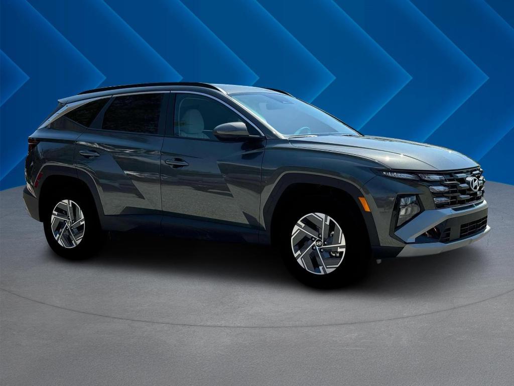 new 2025 Hyundai TUCSON Hybrid car, priced at $34,110