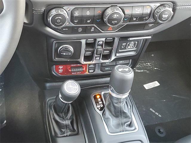 new 2025 Jeep Wrangler car, priced at $61,426