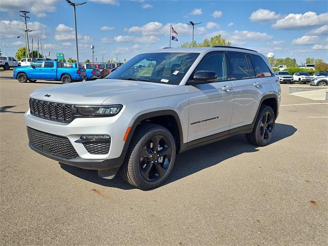 new 2025 Jeep Grand Cherokee car, priced at $46,835