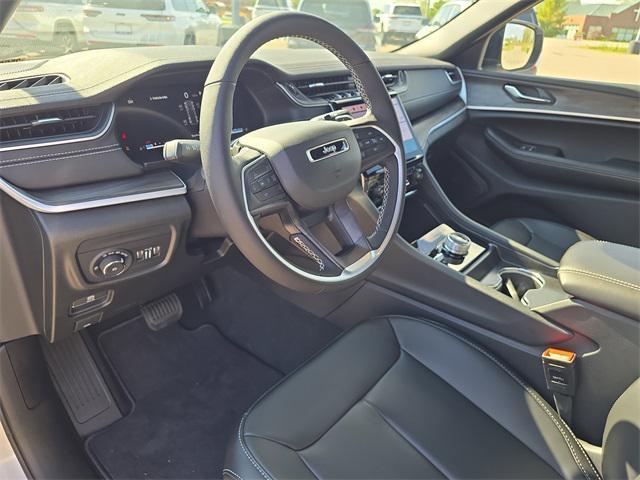 new 2025 Jeep Grand Cherokee car, priced at $46,835