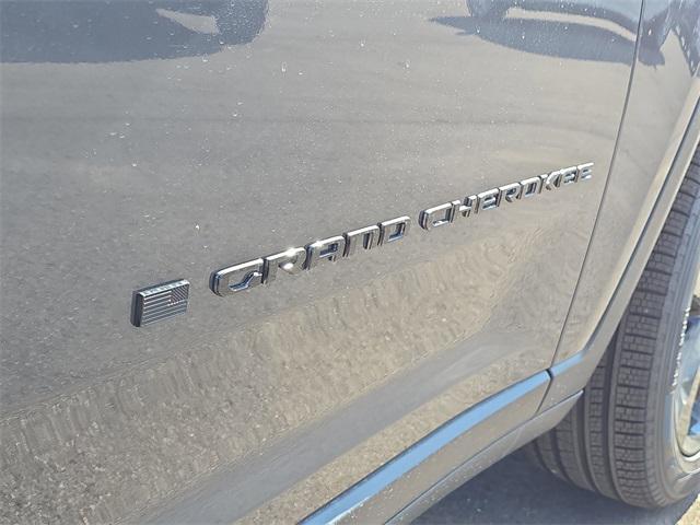 new 2025 Jeep Grand Cherokee L car, priced at $49,384