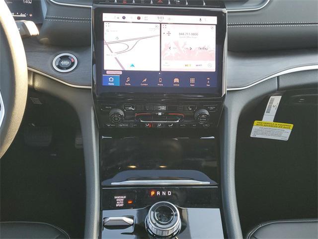 new 2025 Jeep Grand Cherokee car, priced at $44,624