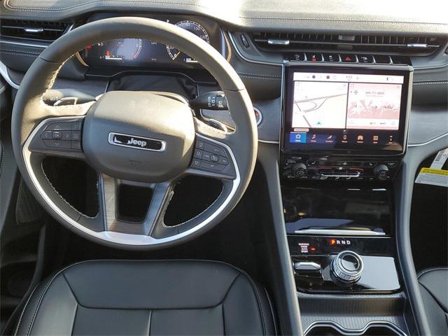 new 2025 Jeep Grand Cherokee car, priced at $44,624
