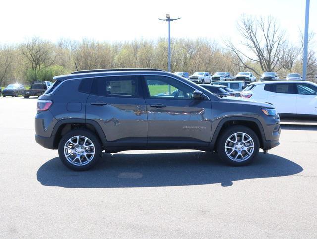 new 2024 Jeep Compass car, priced at $28,840