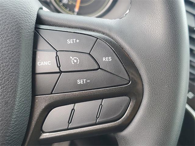 used 2022 Jeep Cherokee car, priced at $20,249