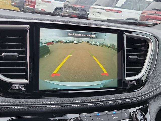 new 2026 Chrysler Pacifica car, priced at $39,245