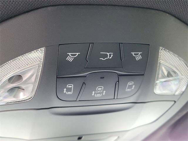 new 2026 Chrysler Pacifica car, priced at $39,245