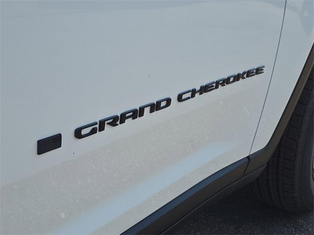 new 2025 Jeep Grand Cherokee car, priced at $41,715