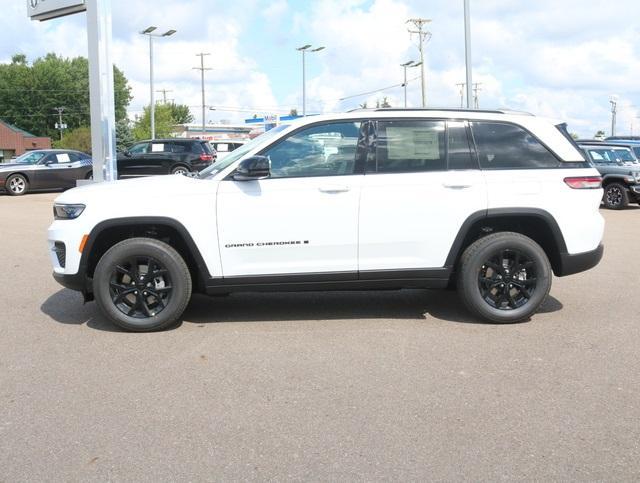 new 2024 Jeep Grand Cherokee car, priced at $40,237