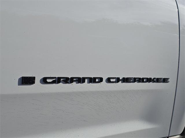 new 2025 Jeep Grand Cherokee L car, priced at $42,475