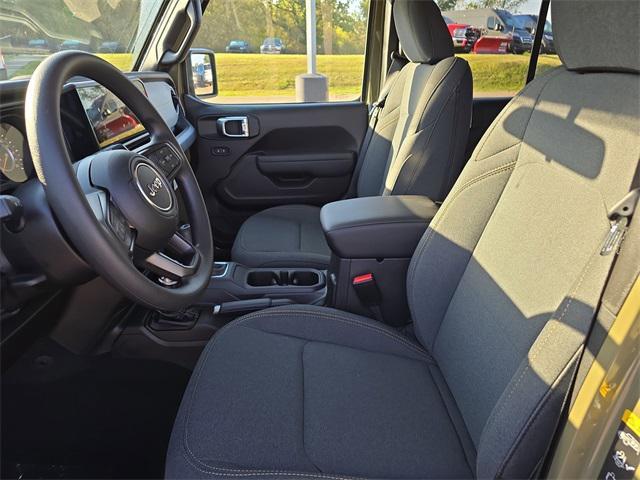 new 2026 Jeep Wrangler car, priced at $41,744