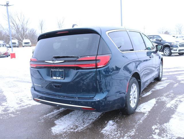 new 2025 Chrysler Pacifica car, priced at $39,830