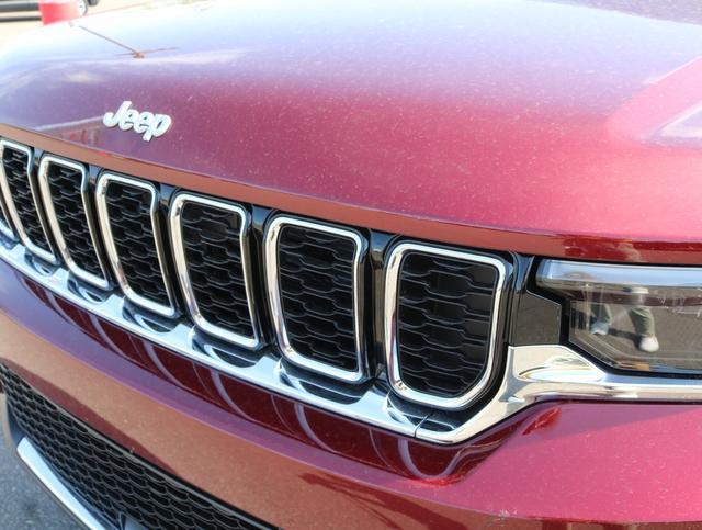 new 2024 Jeep Grand Cherokee car, priced at $46,477